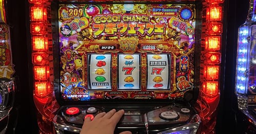 スロット 朝一 おすすめ